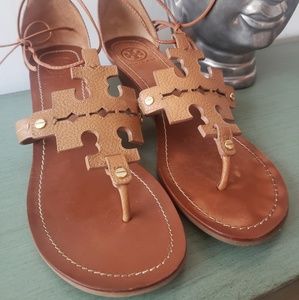 Tory Burch  size 10
